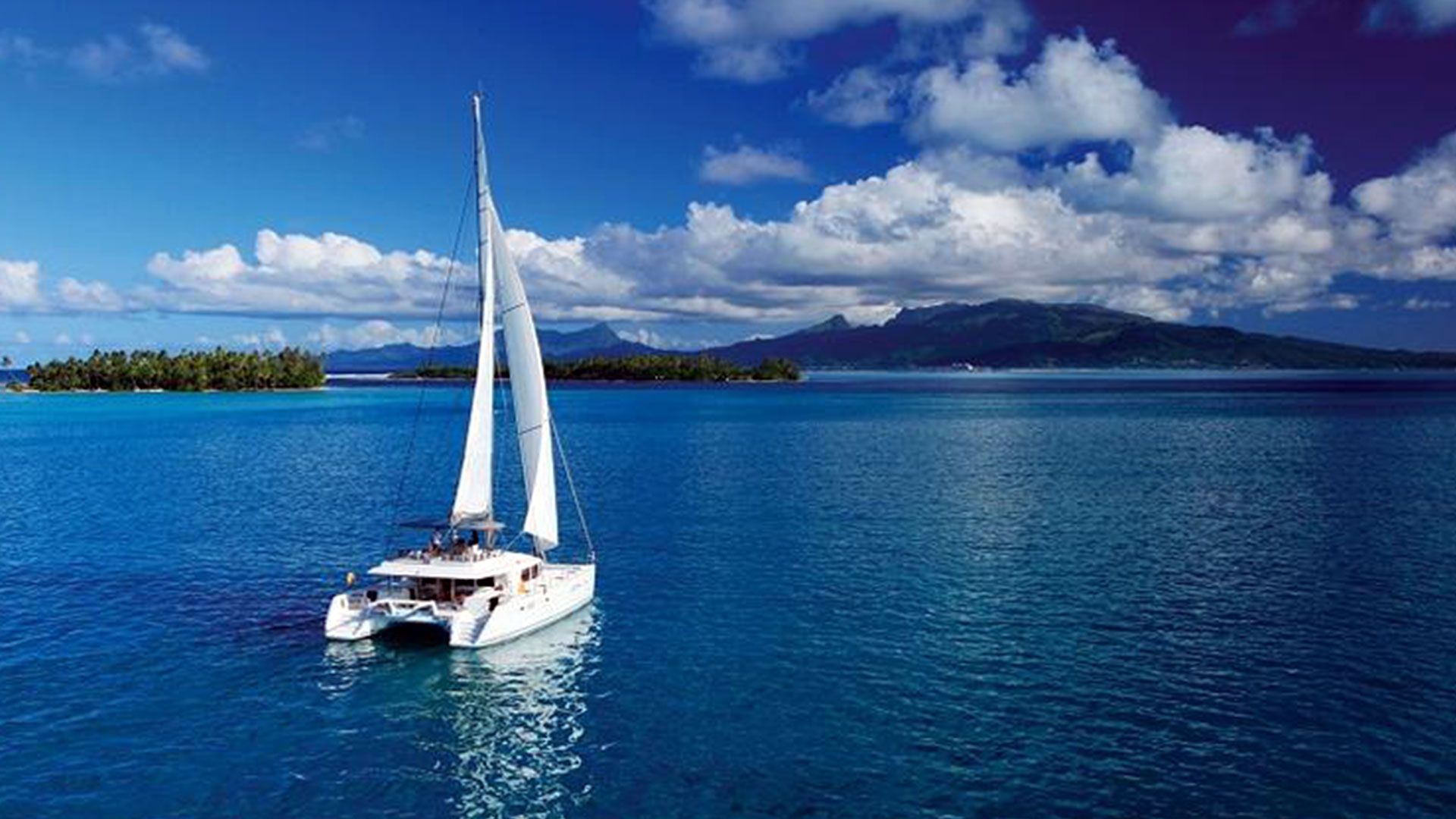 Tahiti Yacht Charter Greg LeBacon Hemisphere Sub